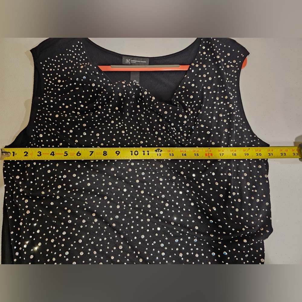 INC PLUS SIZE TOP - Picture 3 of 3